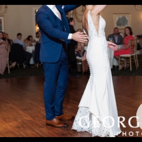 Essense of Australia Wedding Dress D2503 - Picture 6 of 8